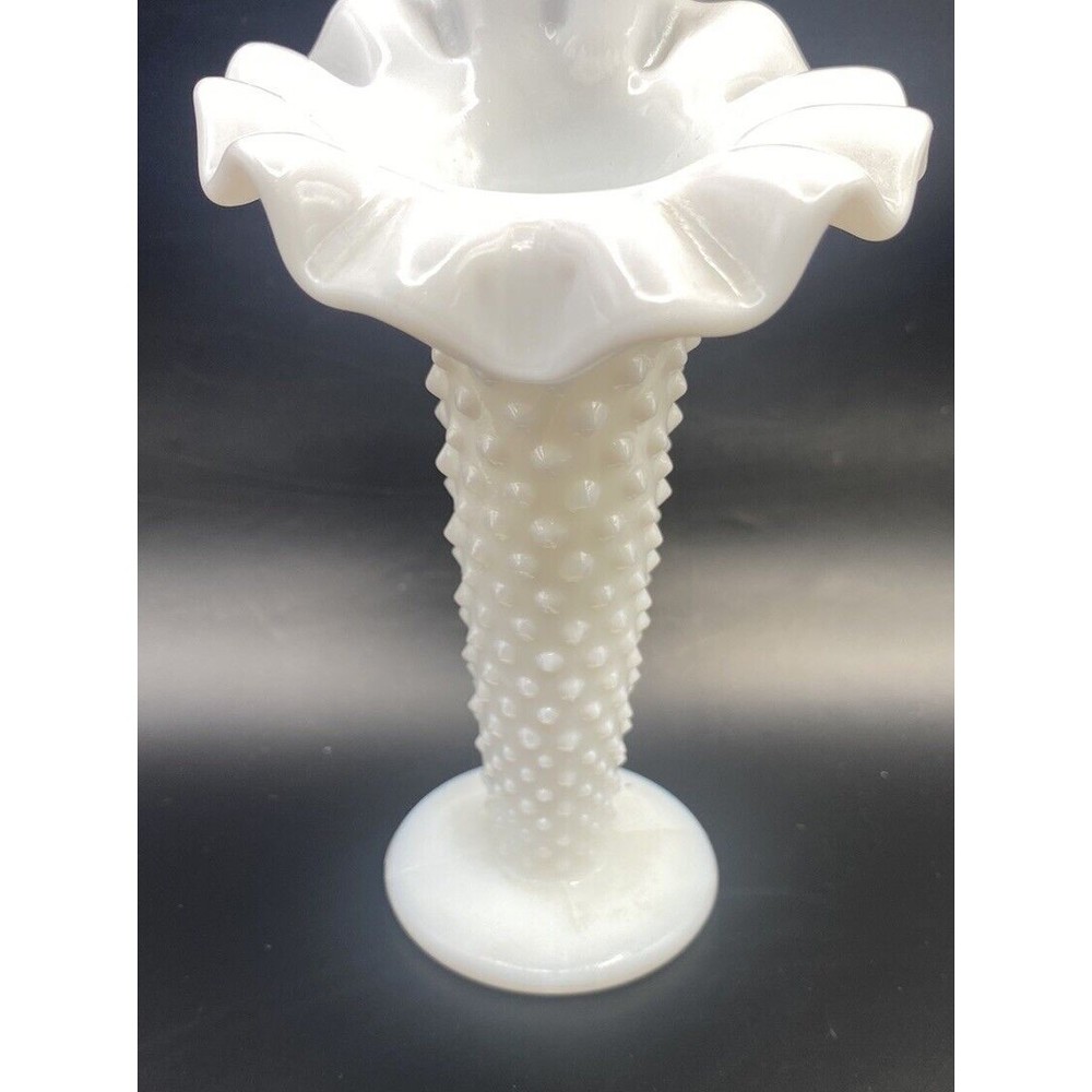 Fenton Hobnail Milkglass Jack In The Pupit Mini Vase 5 Inches - Picture 3 of 10